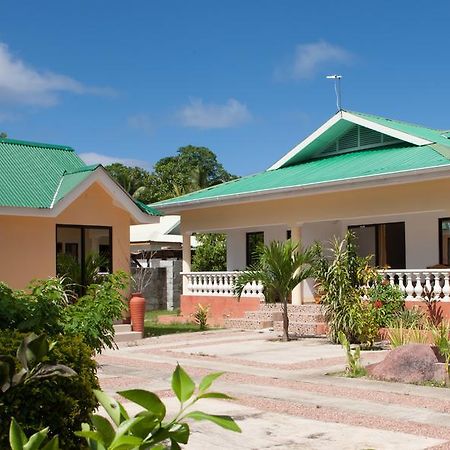 Orchid Self Catering Apartment La Digue Exterior photo